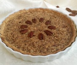 cake met pecannoten